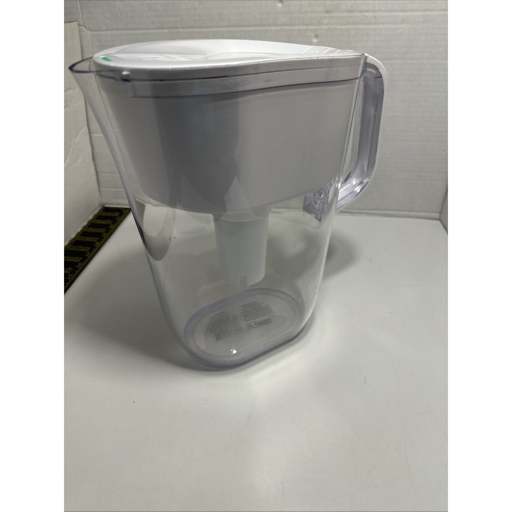 Brita 6-cup Space Saver Water Pitcher with Cartridge - White (OB21/OB03)